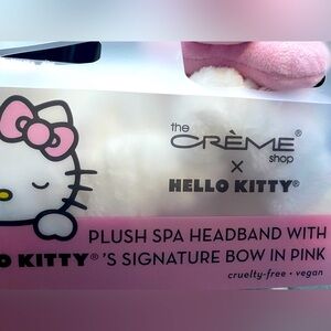 Hello kitty creme face set with rich channel products 😍